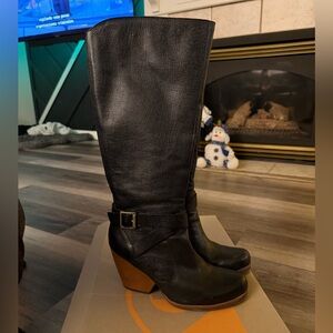 Kork-Ease Black Leather Heeled Boots